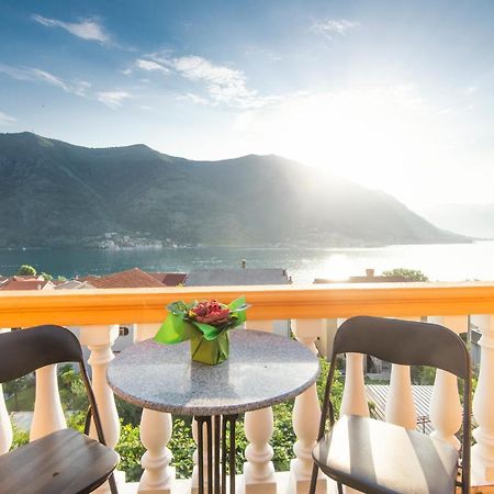 Apartment Ena With Amazing Sea View Kotor Buitenkant foto